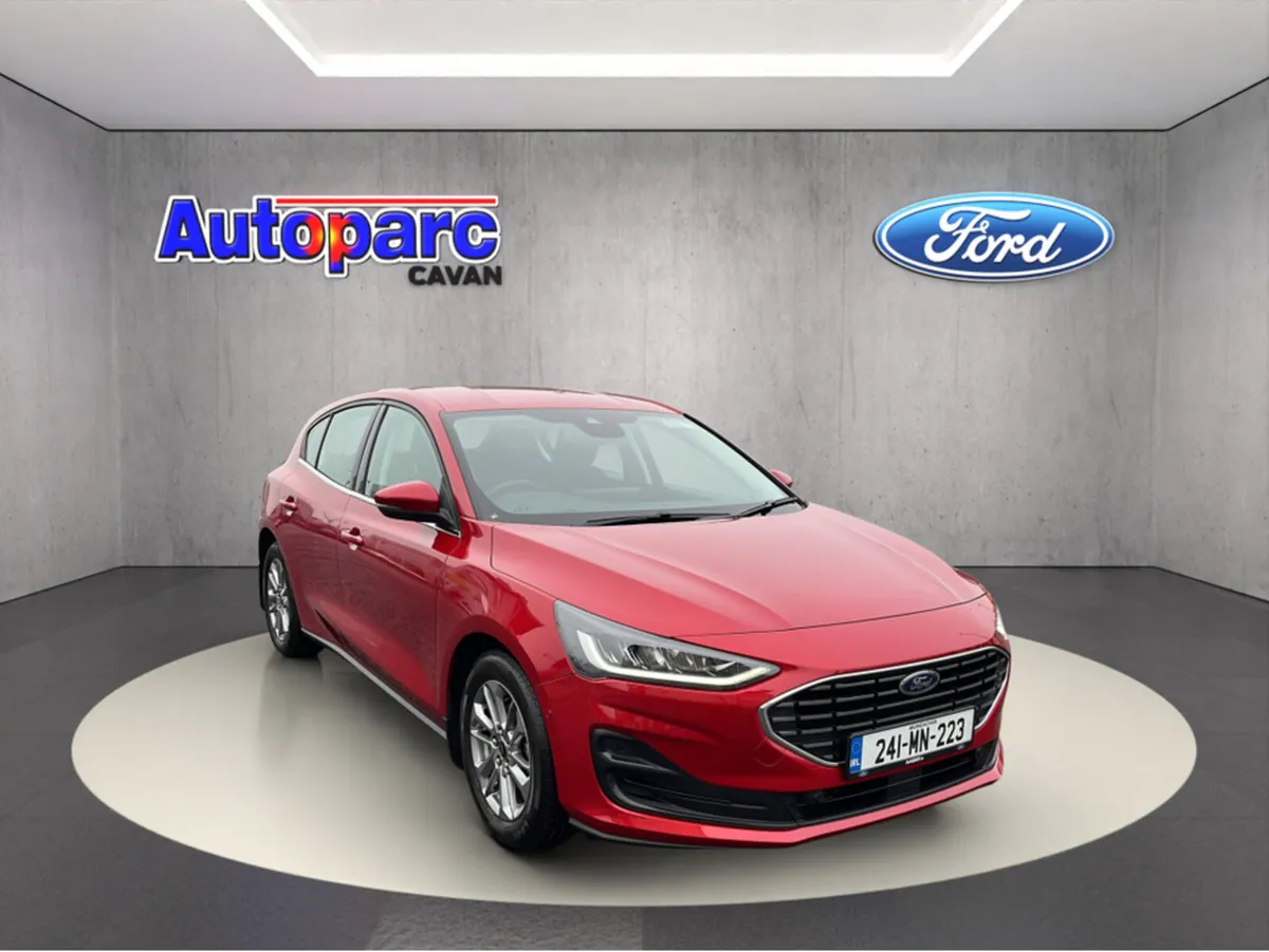 Ford Focus TITANIUM *Manufacturers Warranty until - Image 1