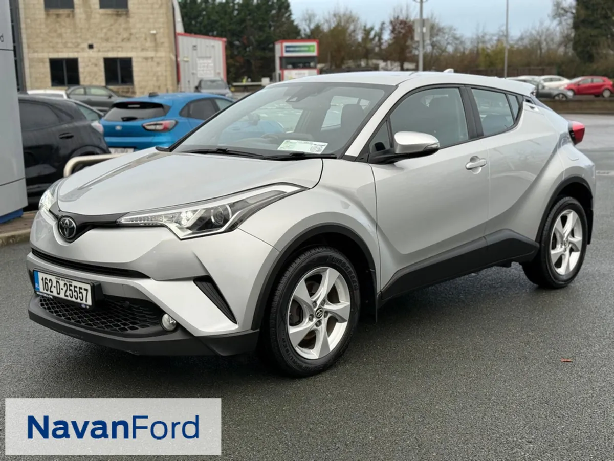 Toyota C-HR 1.2T LUNA - Image 4