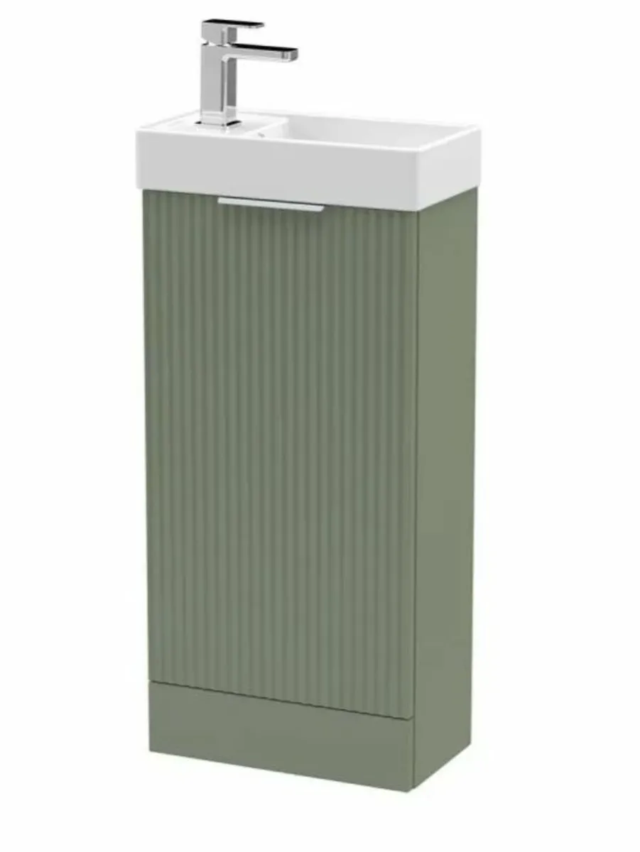 Fluted 400mm FS Vanity Unit & Basin - Satin Green - Image 1
