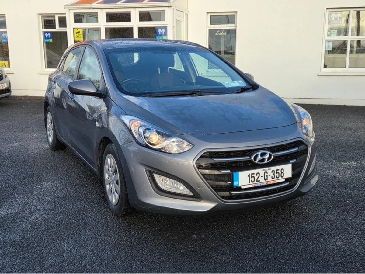Hyundai i30 CLASSIC 5DR - Image 4