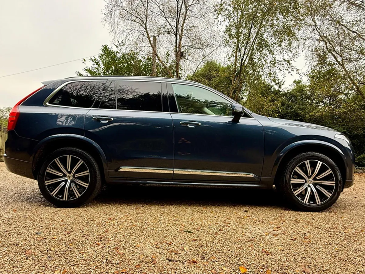 Volvo XC90 T8 INSCRIPTION *F.Volvo.S.H…Huge Specif - Image 4