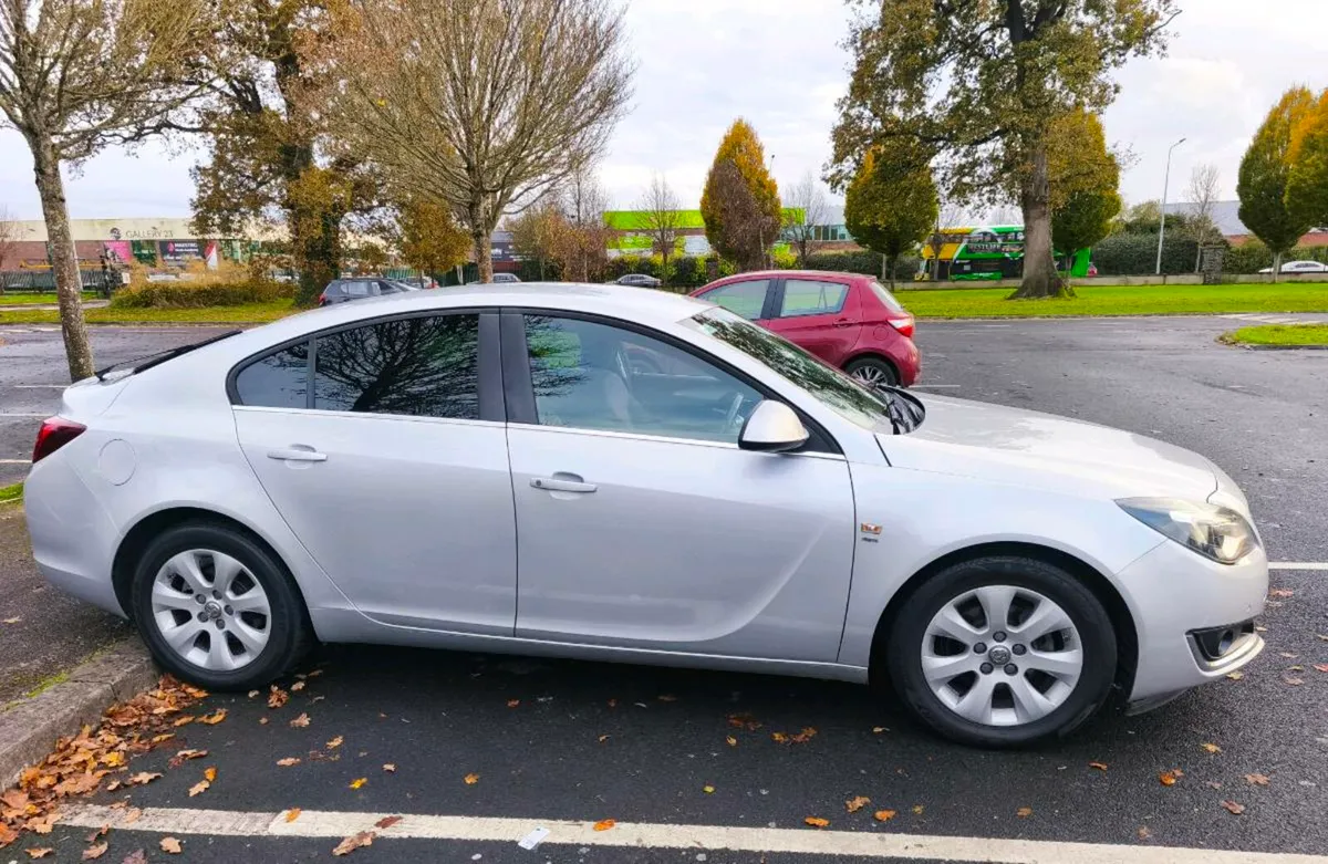 2016 Vauxhall/Opel Insignia NCT TAX FULL SERVICE - Image 2