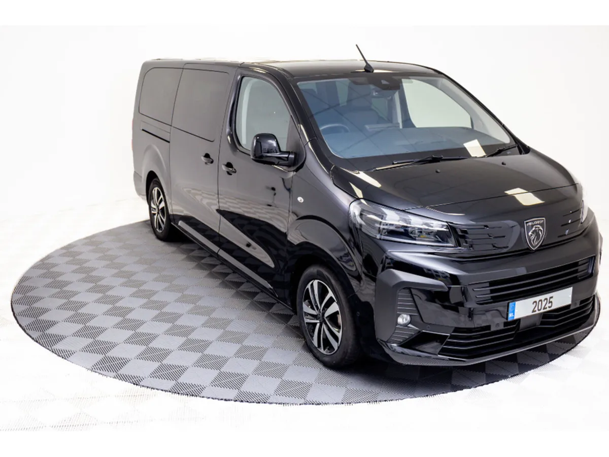 Peugeot Traveller E-Allure 75kWh Auto 135HP Extend - Image 1