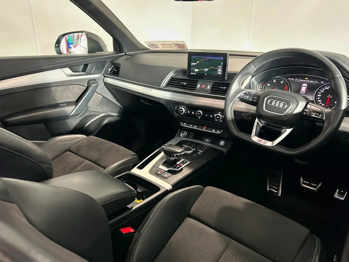 Audi Q5 2.0 TDI 163 Q S 4DR AUTO S-TRONIC LINE - Image 2