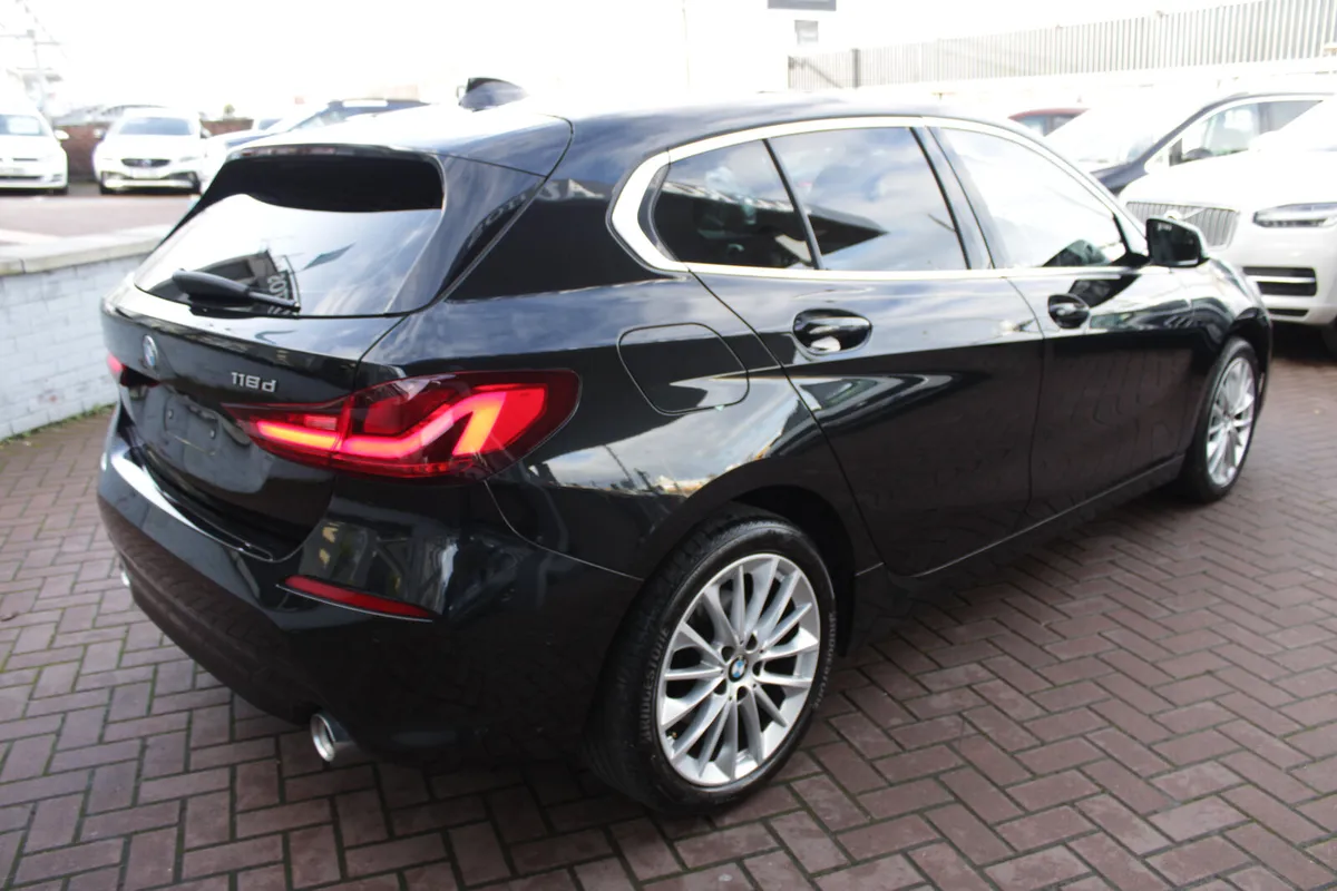 2021 BMW 118D - Image 4