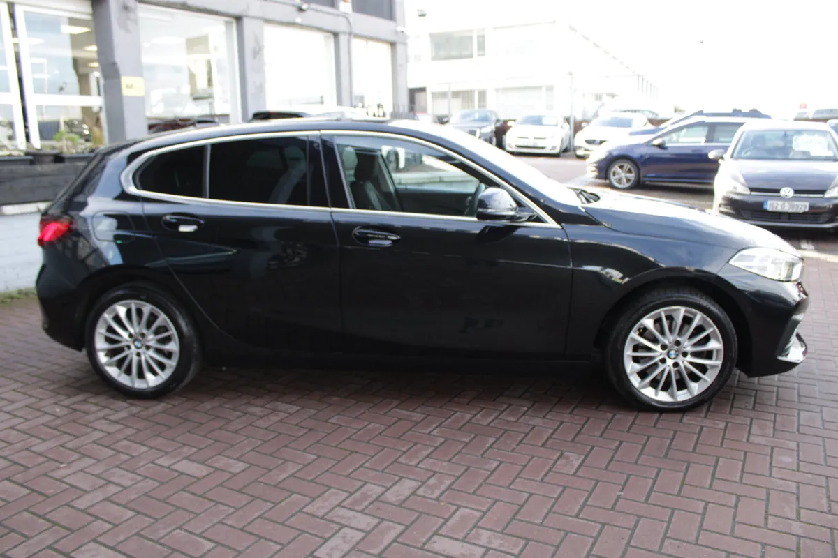 2021 BMW 118D - Image 3