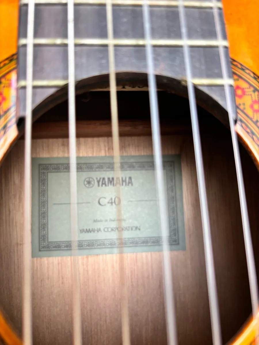 Yamaha C40 Guitar, - Image 2