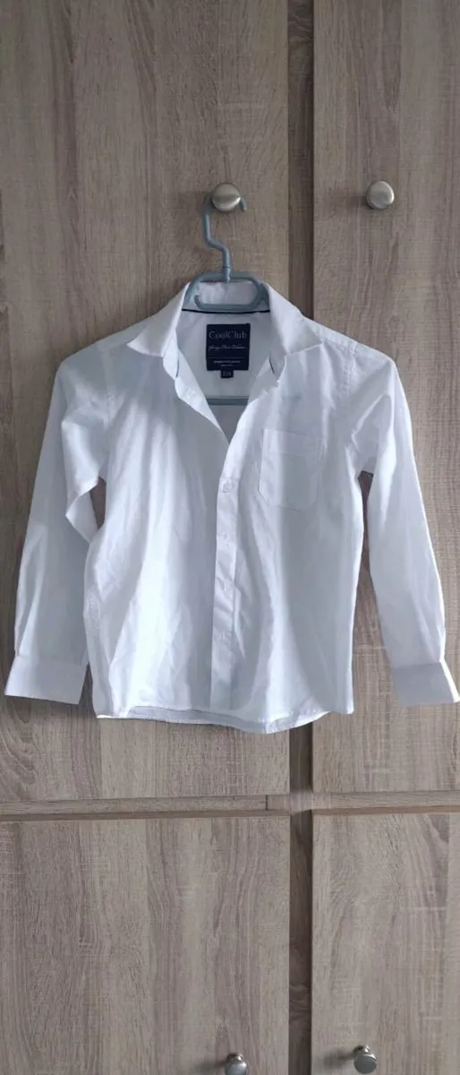134 cm white elegant boy shirt worn once - Image 1