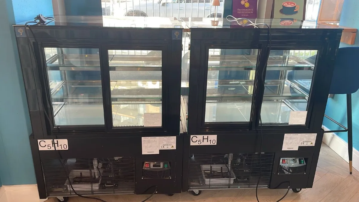 Display Fridge - Image 3