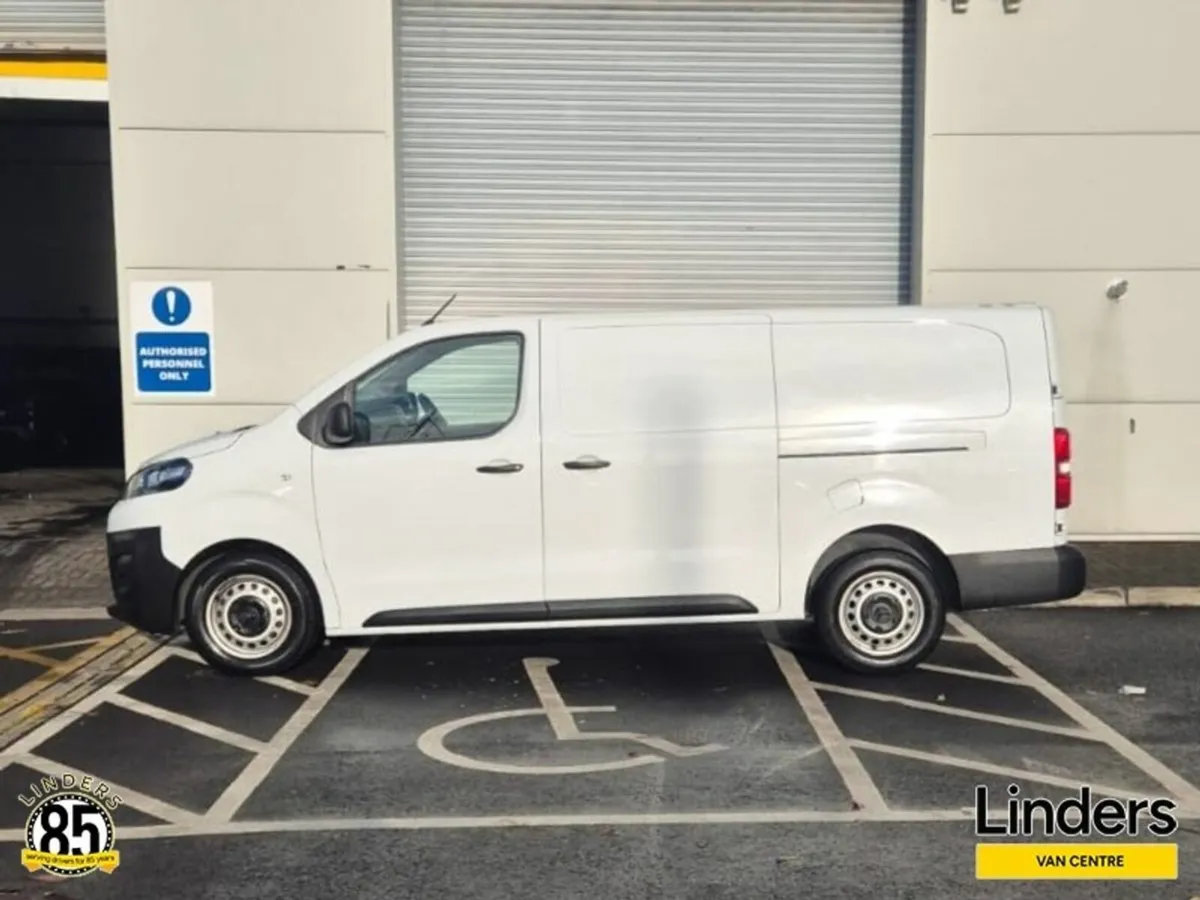 Citroen Dispatch LWB EX DEMO - Image 3