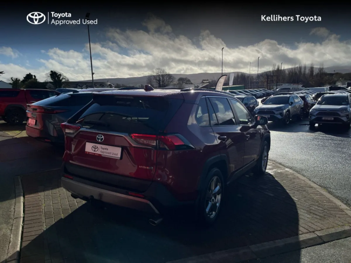 Toyota RAV4 HYBRID ELECTRIC SOL - Image 2