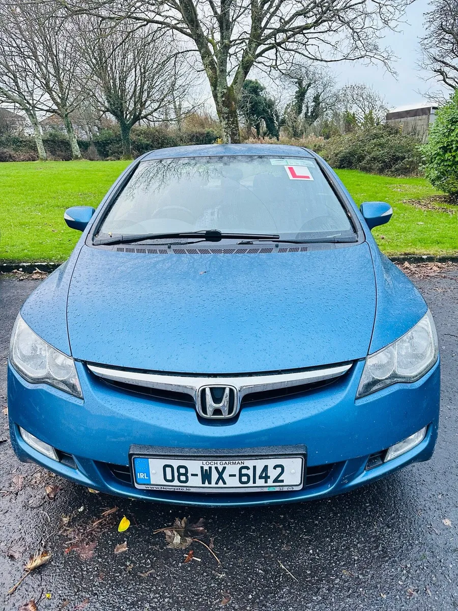 Honda civic - Image 3