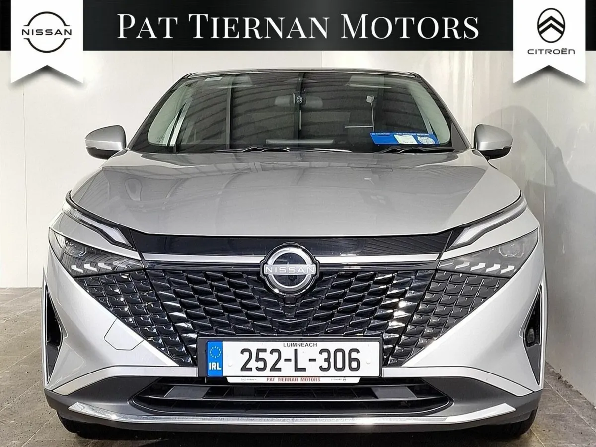 Nissan Qashqai 1.3 PET MILD HYBRID SV (DEMO) - Image 4