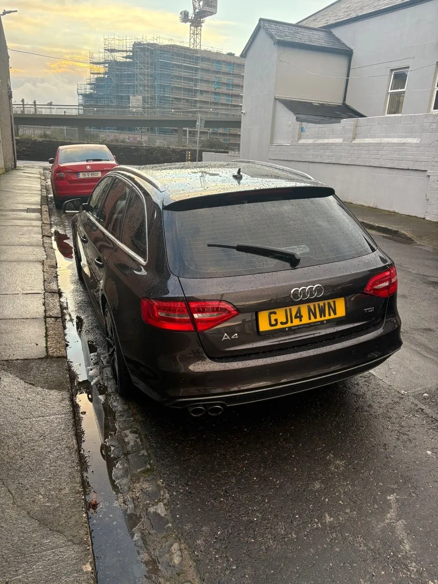 Audi A4 avant- S-line - Image 4