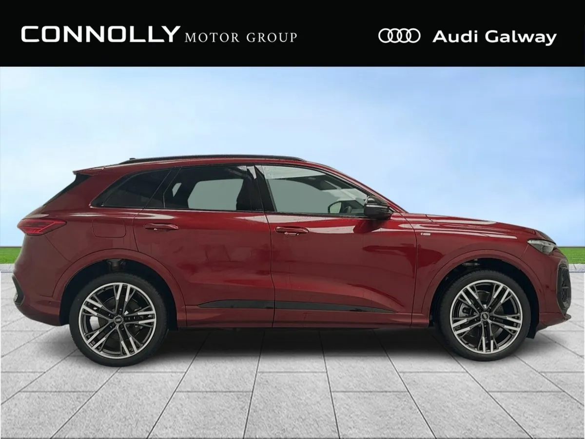 Audi Q5 €761 P/M - 40 TDI S LINE 204 HP QUATTRO - Image 3