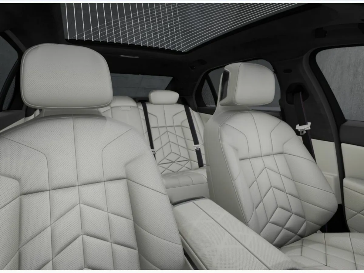 BMW 7-Series 750e xDrive M Sport Pro - Image 4