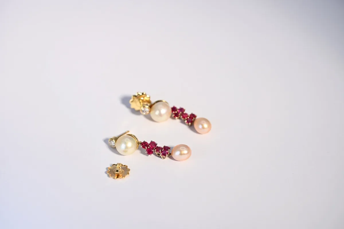Vintage Pearl, Ruby & Diamond Earrings - 18ct - Image 4