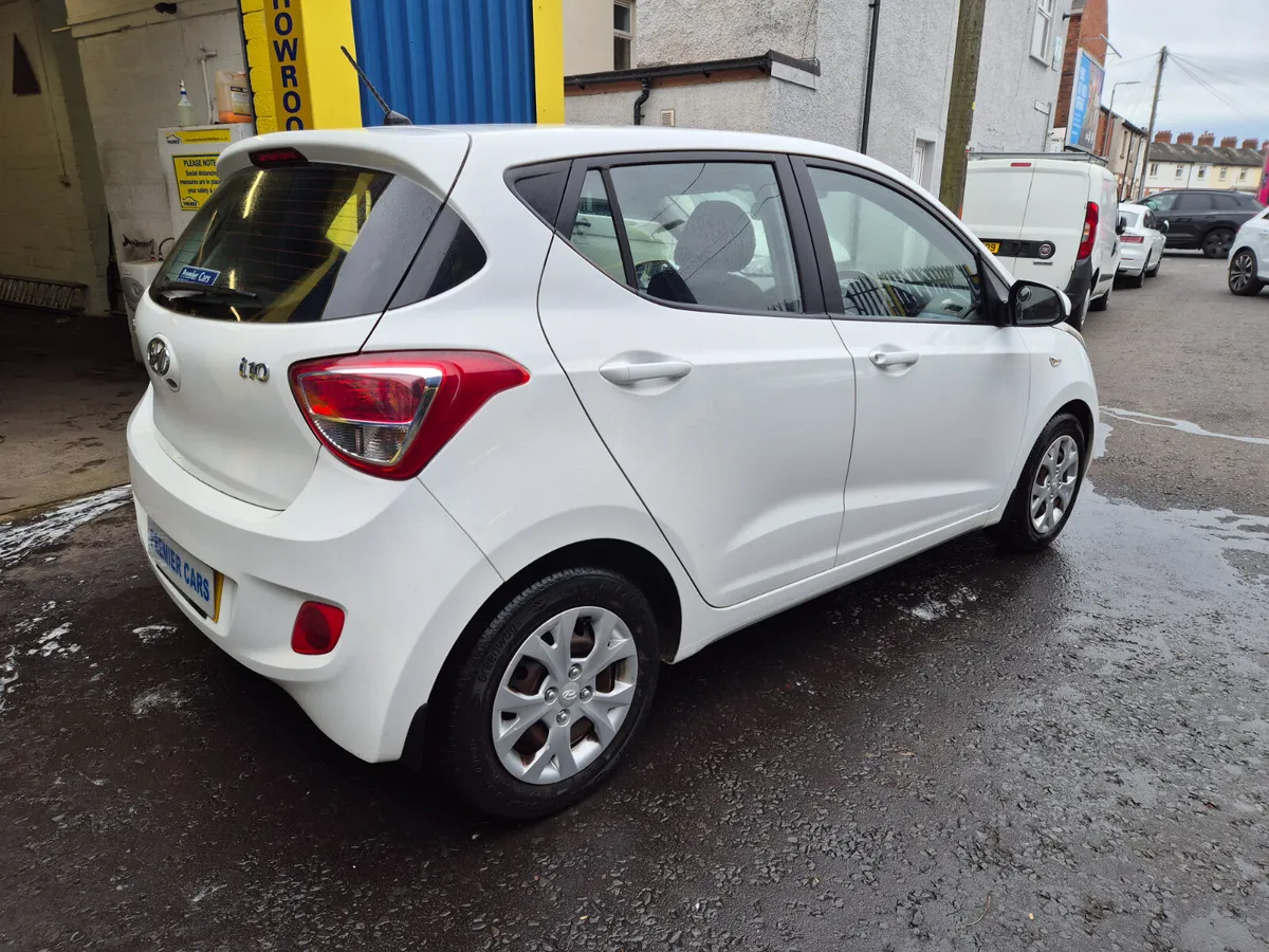 Hyundai i10 2015 - Image 4