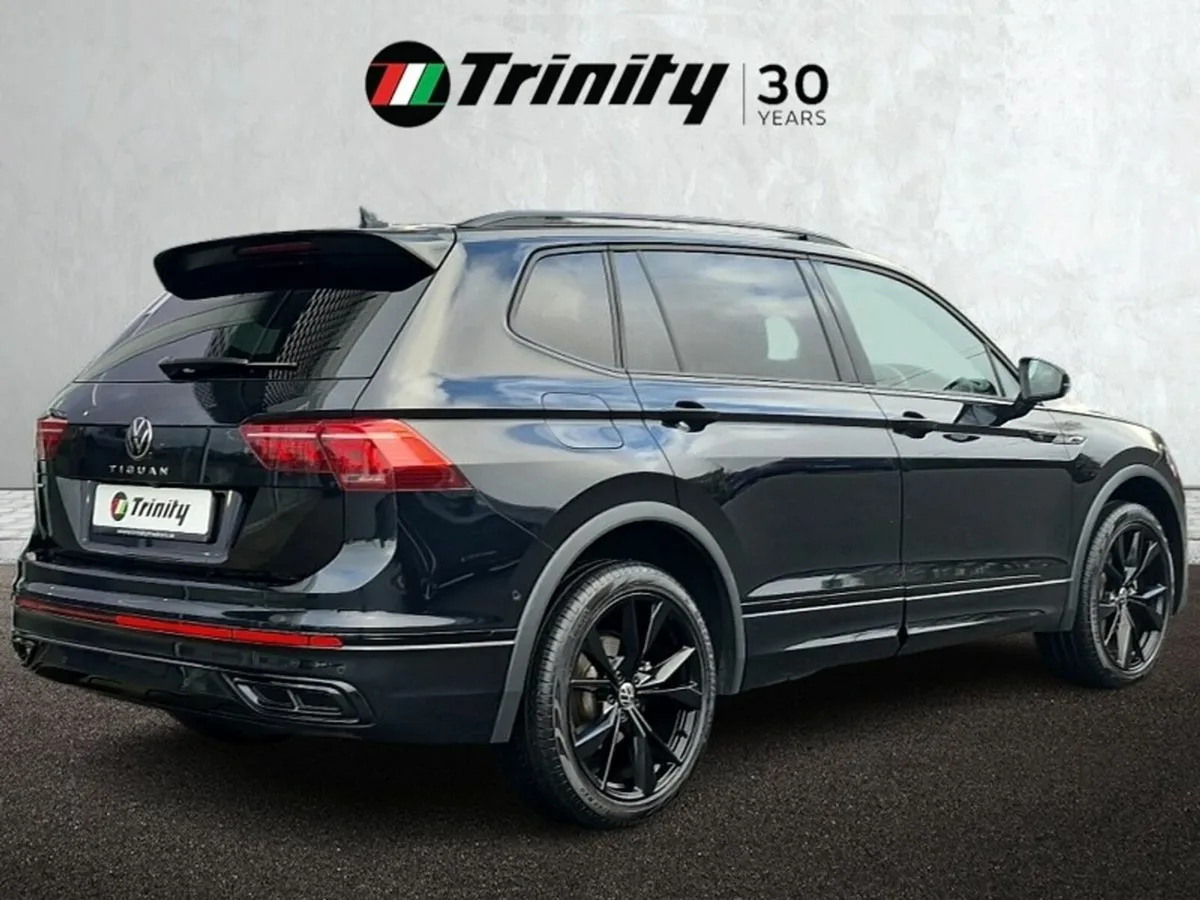 Volkswagen Tiguan ** ALL SPACE ** BLACK EDT ** R-L - Image 3