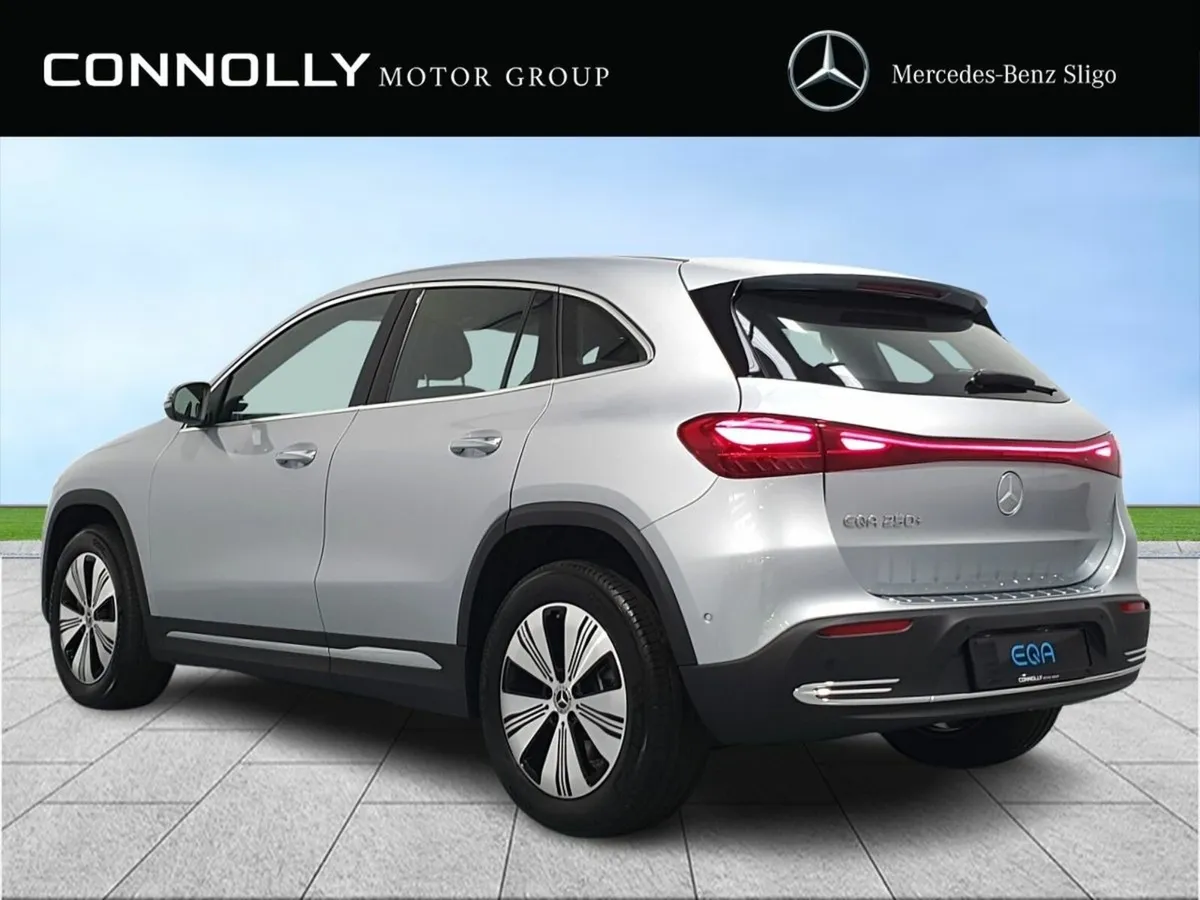 Mercedes-Benz EQA 250+ - 475KM range!!! - Image 4