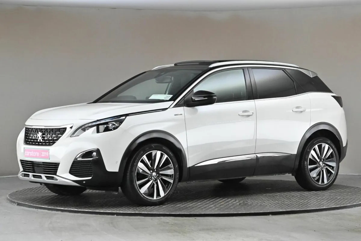 Peugeot 3008 1.5 BLUEHDI GT LINE PREMUIM **BITONE - Image 4