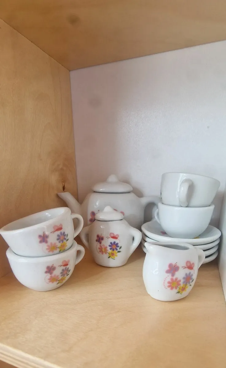 Play Kitchen - Excellent Condition - Image 2