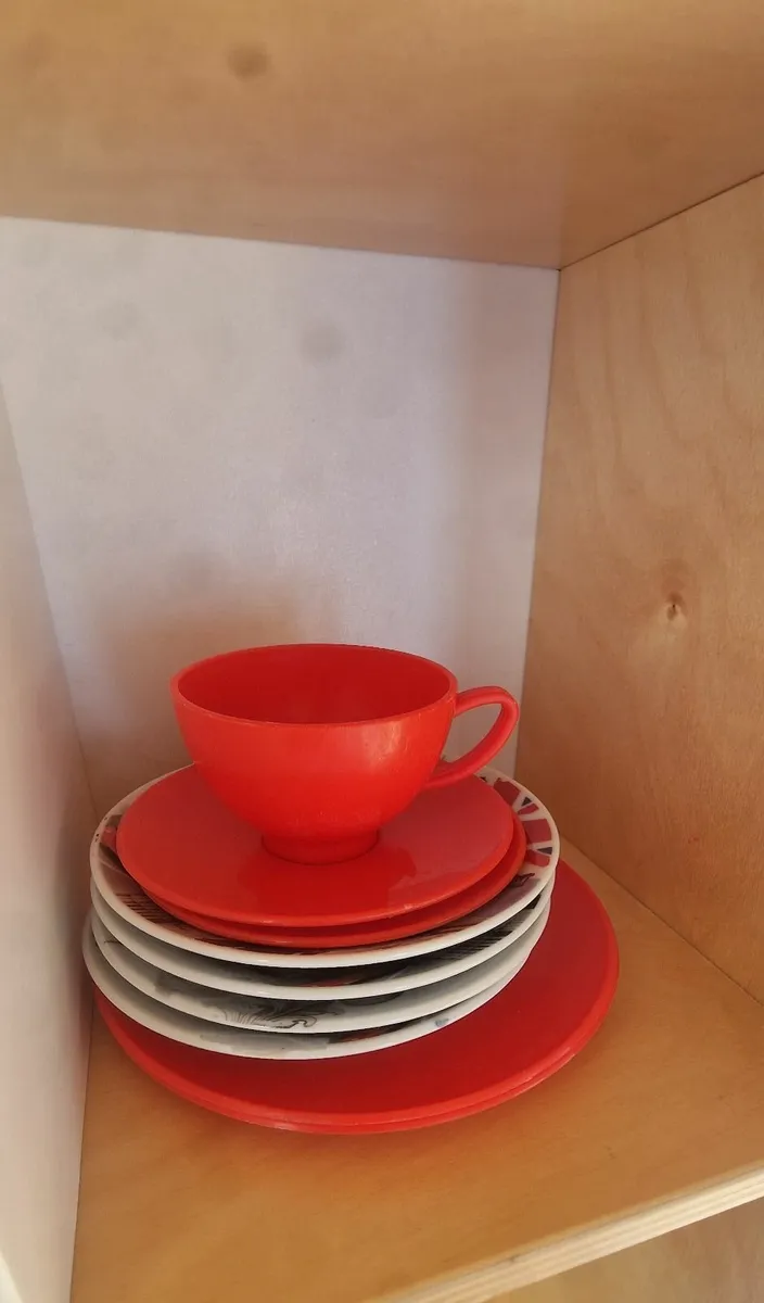 Play Kitchen - Excellent Condition - Image 3