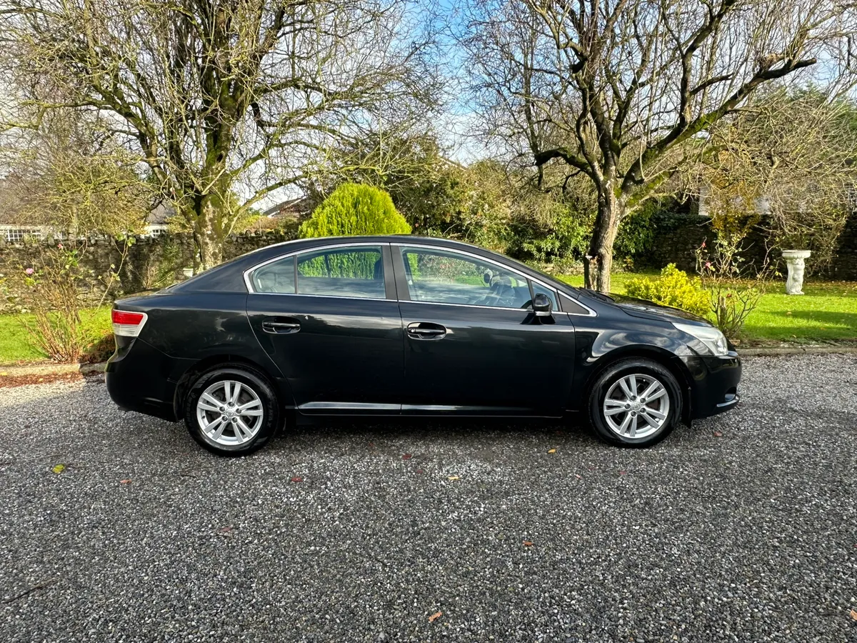 Toyota Avensis - Image 3