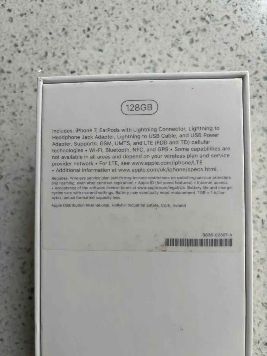 I phone 7.  128GB  Matt Black - Image 2