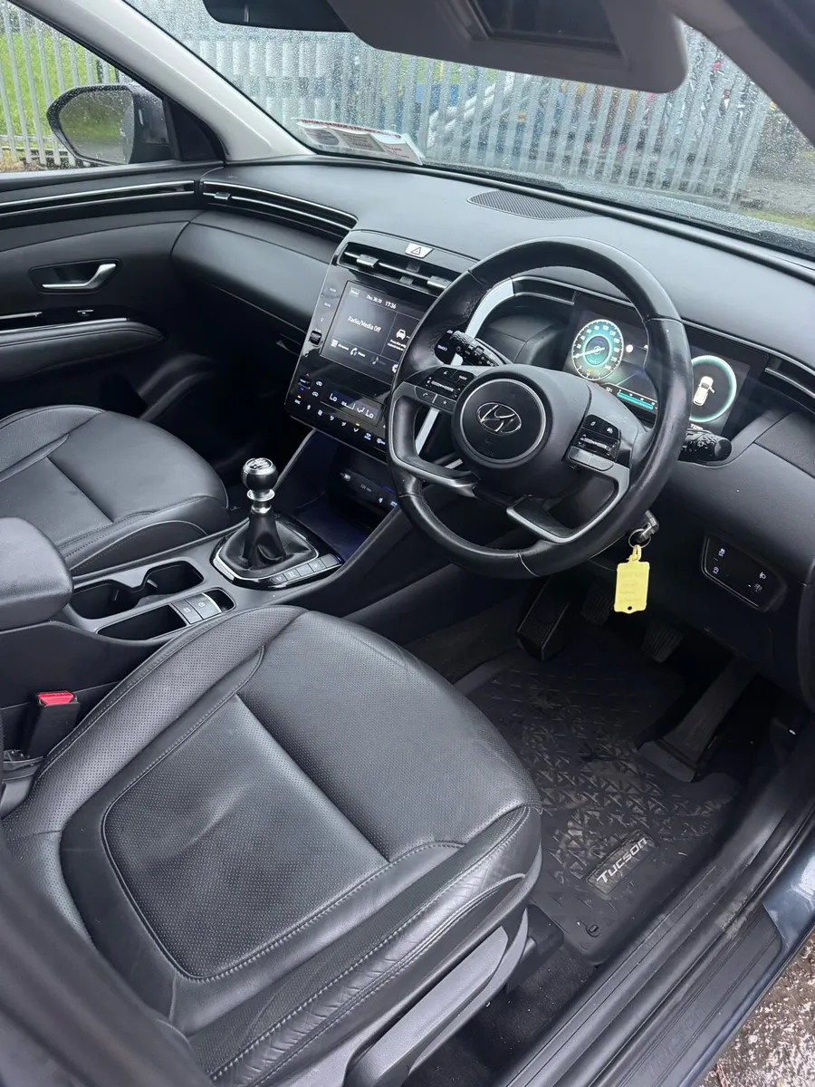 Hyundai  Tuscon - Image 3