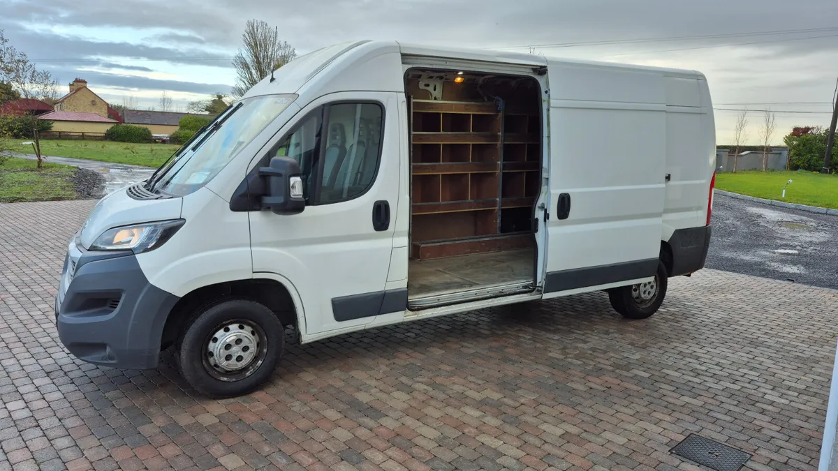 2017 Peugeot Boxer - Image 4