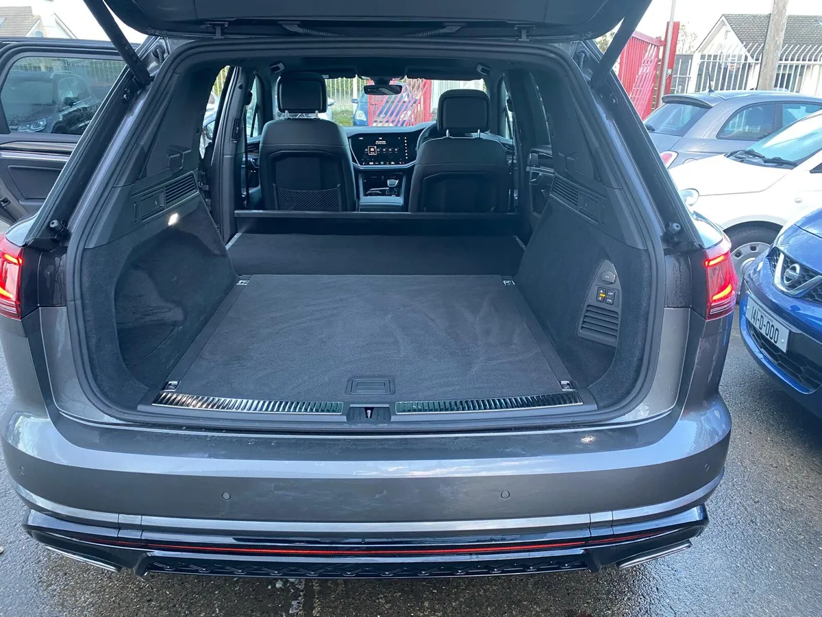 FROM 7/5 SEATS TO 2 SEAT COMMERCIAL - Image 4