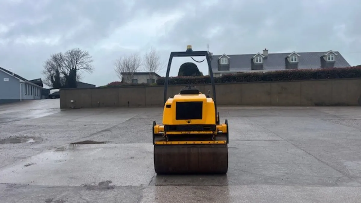 2007 Vibromax VMT400 - Image 2