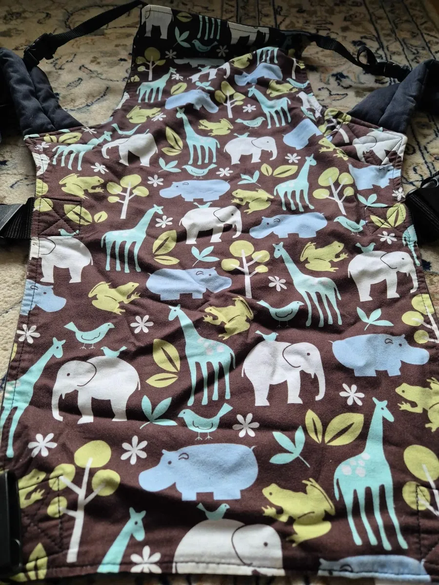 Baby sling - Image 1