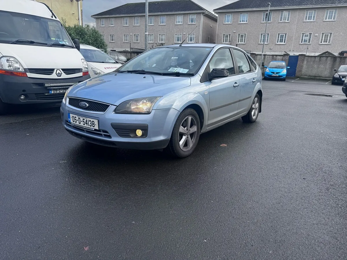 Ford Focus 1.4 petrol | Low mileage - Image 2