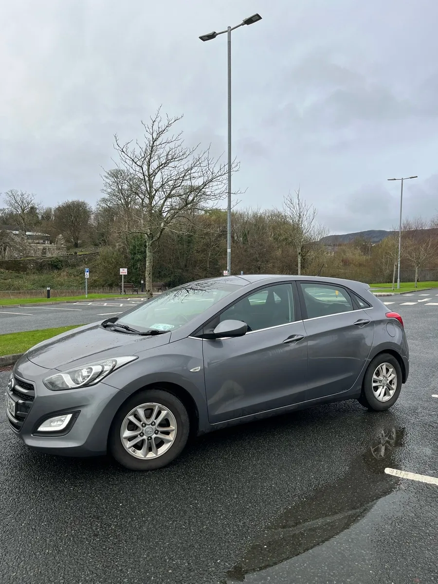 Hyundai i30 - Image 2
