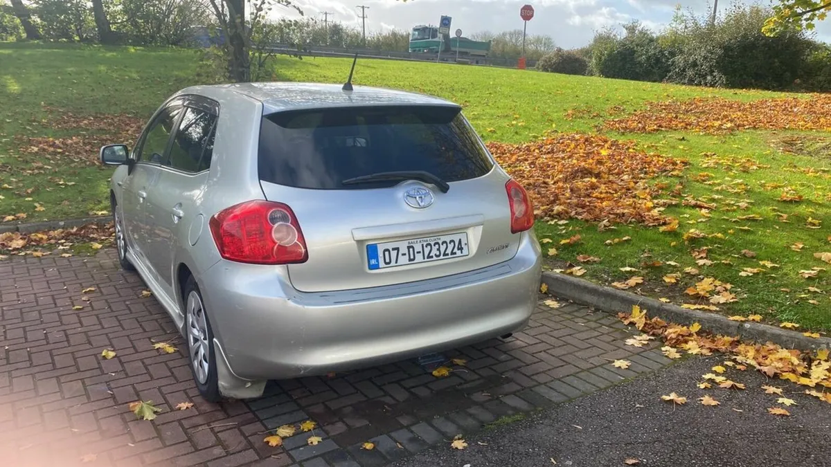 Toyota Auris 2007 – Petrol, Automatic - Image 2