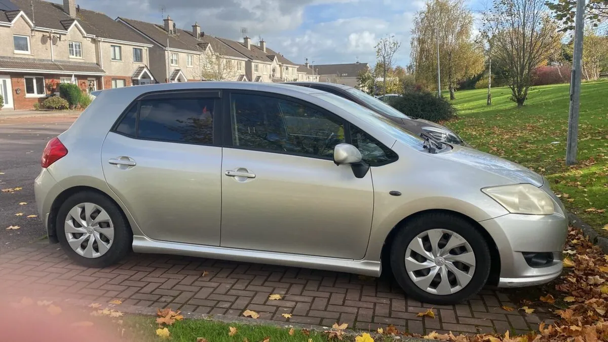 Toyota Auris 2007 – Petrol, Automatic - Image 3