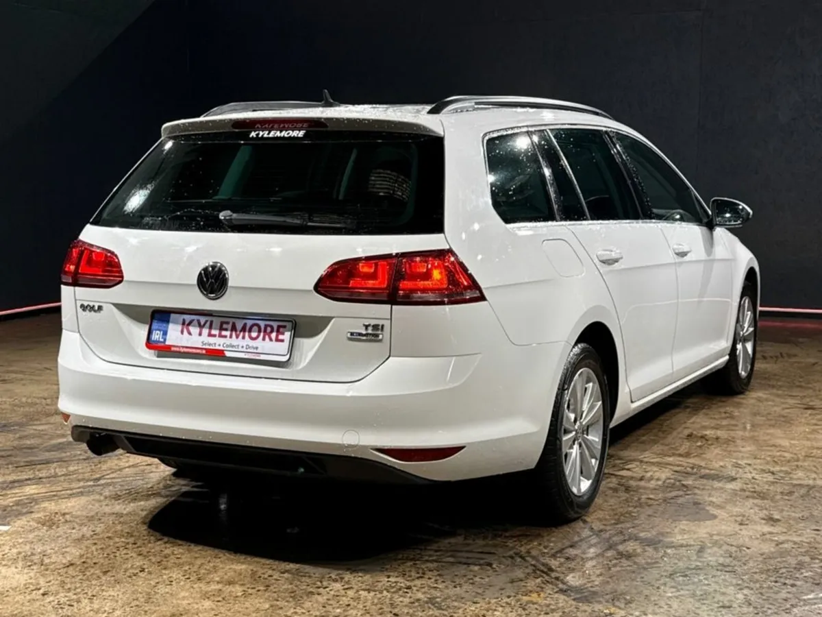 Volkswagen Golf ESTATE 1.2L AUTOMATIC - HUGE BOOT - Image 4