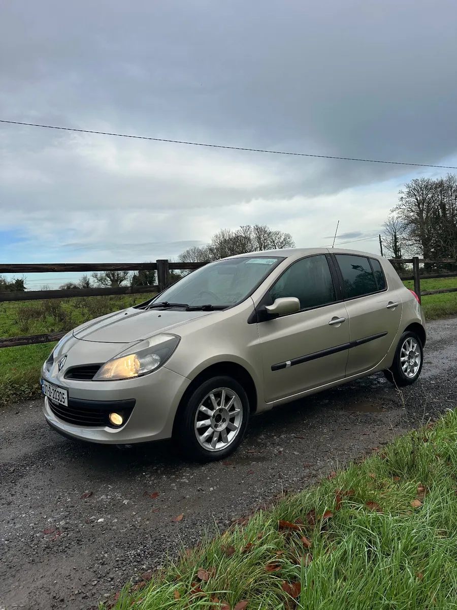 Renault Clio 2007 TAX/NCT 03/26 - Image 1