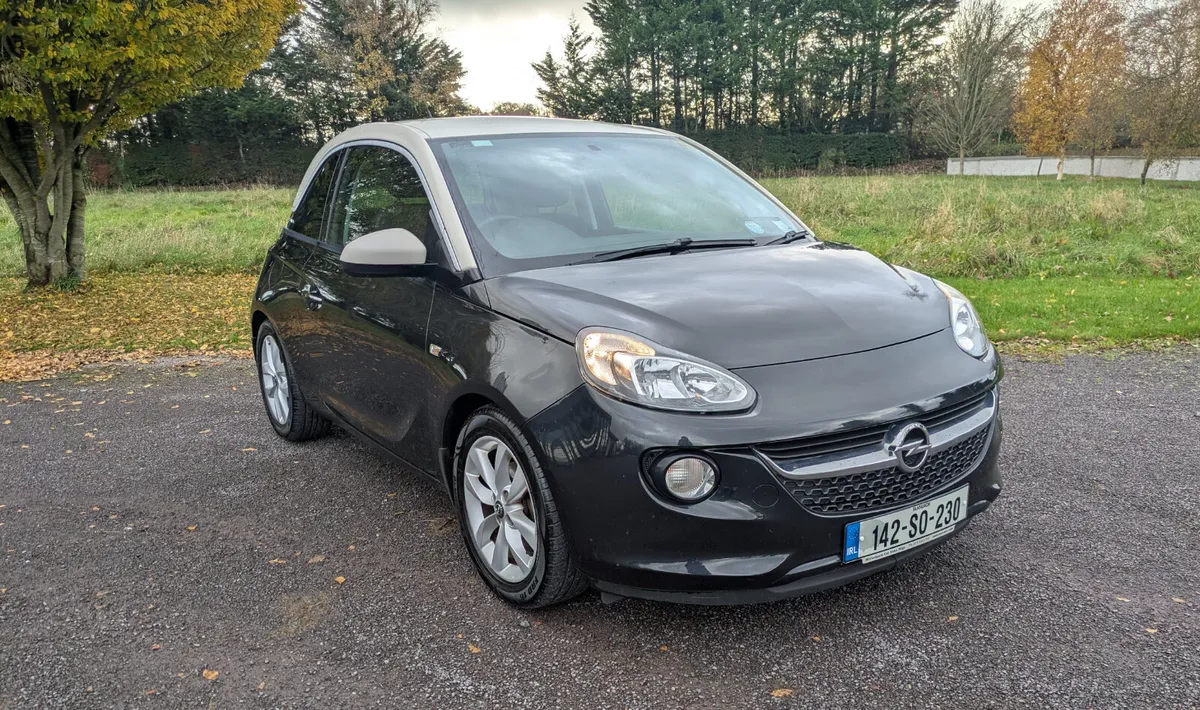 Opel Adam/ LOW KMS/ NEW NCT 12/26 /TAX 07/26 - Image 1