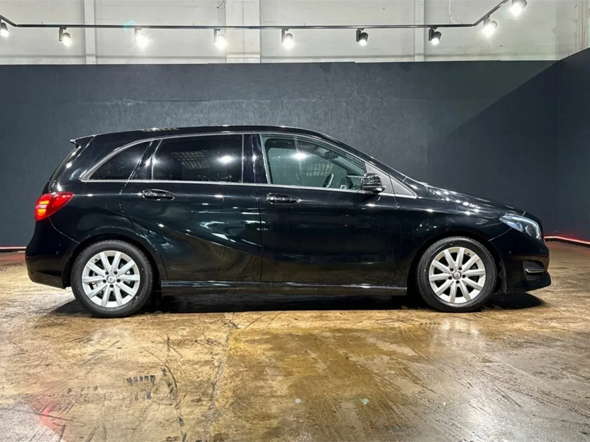 Mercedes-Benz B-Class 1.6 AUTO - Image 1