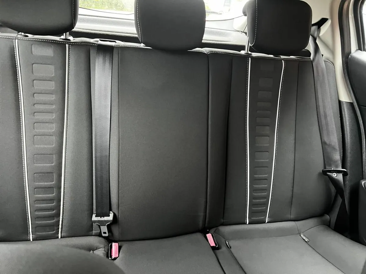 Renault Megane 2012 (MECHANICAL DAMAGE) - Image 4