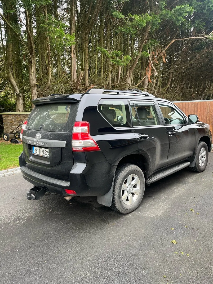 Toyota landcruiser - Image 1