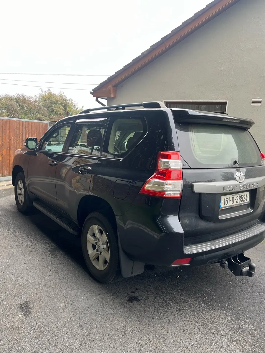 Toyota landcruiser - Image 4