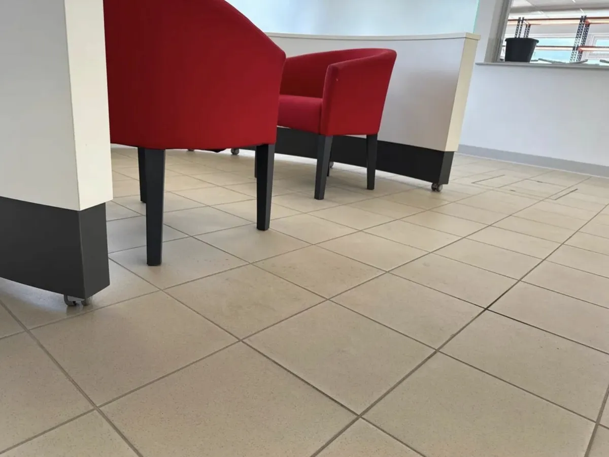 Conference Seating Area including 2 chairs - Image 3