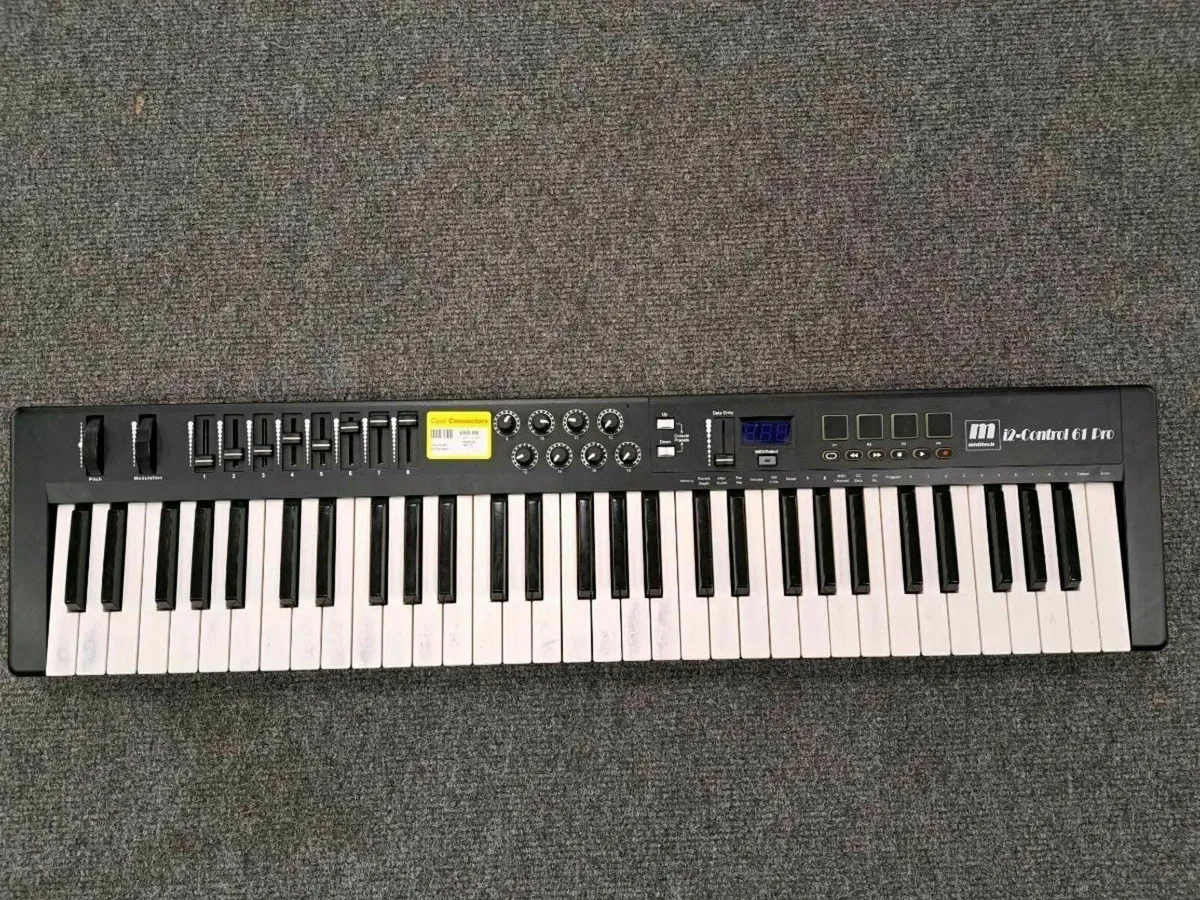 MidiTech i2-Control 61 Pro Keyboard - Image 1