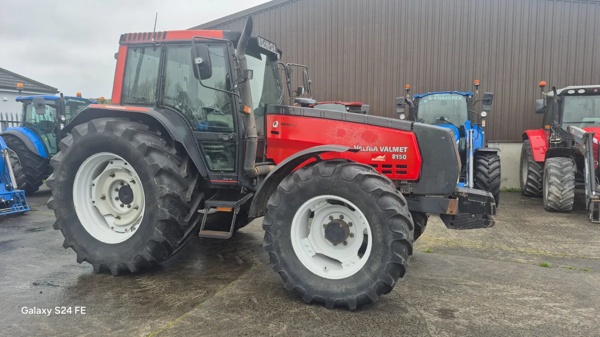 Valtra 8150 - Image 4