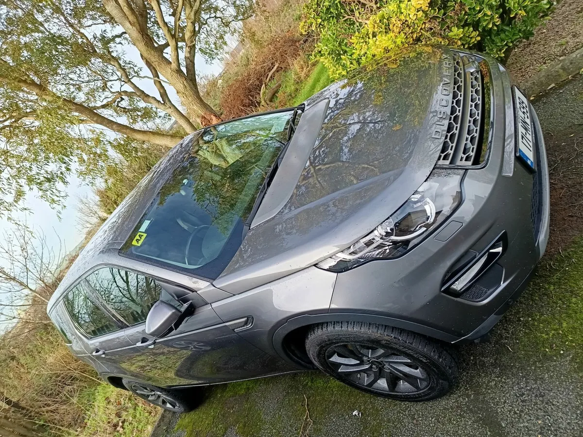 Land Rover Discovery Sport 2017 - Image 3