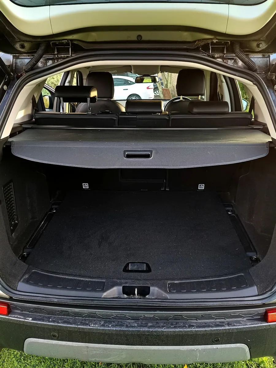 Land Rover Discovery Sport 2017 - Image 4